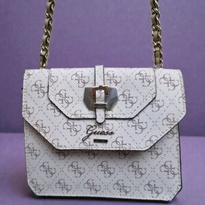Guess White and Gold Women's Bag